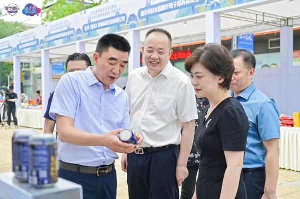 王主任巡展