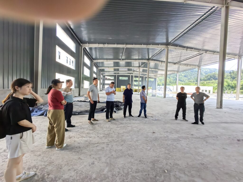 参观新厂