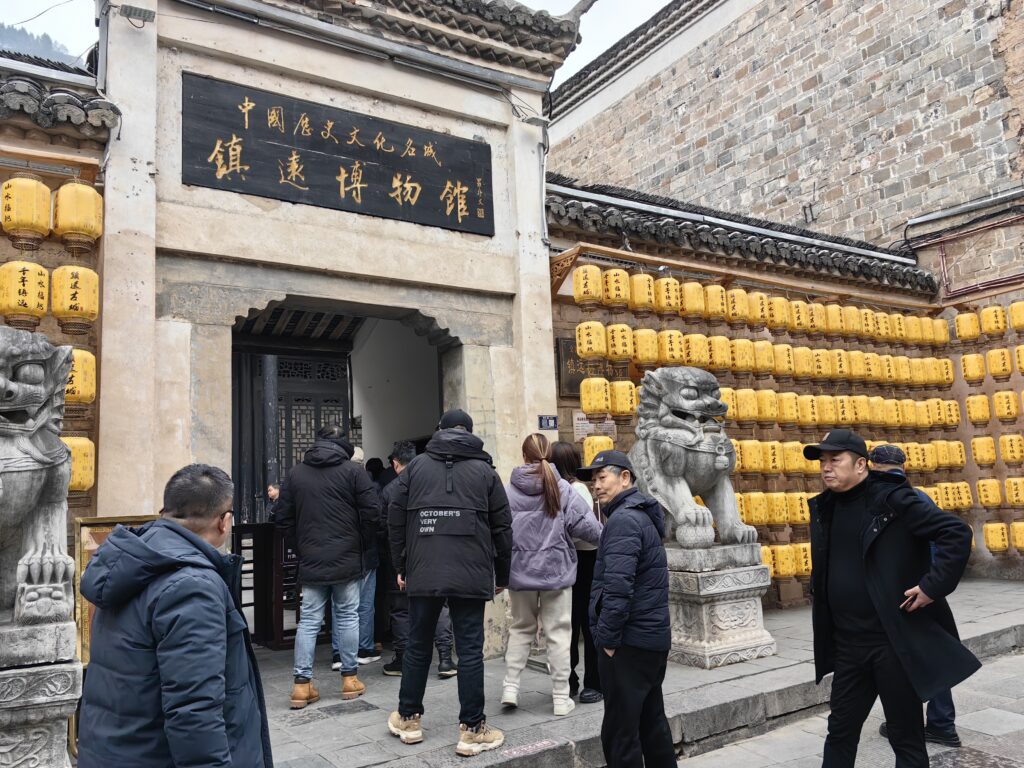 博物馆大门